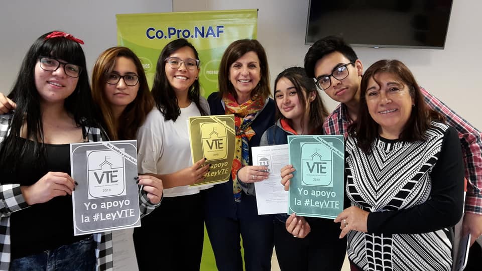 Presentación de la Ley VTE en el Encuentro de Adolescentes en Piedra del Águila, Neuquén